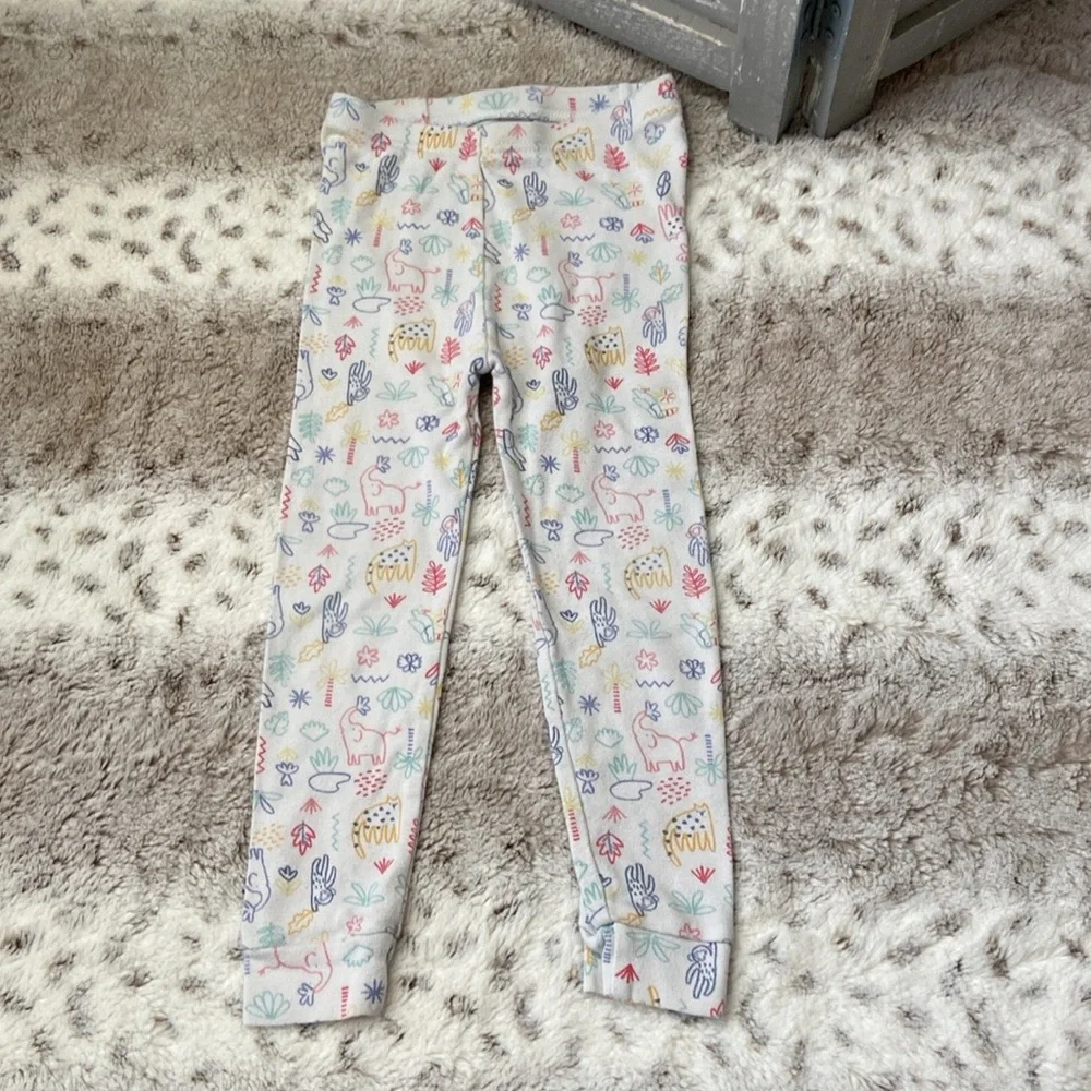 Baby GAP matching set girls boys size 3T rainbow zoo animals pajamas loungewear